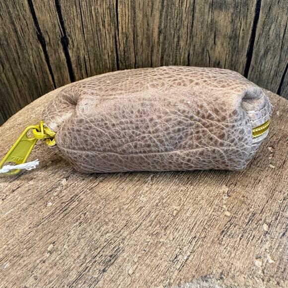 Genuine Leather Makeup Bag Cosmetics Bag NEW Boho Travel Small batch Sustainable - Picture 8 of 9